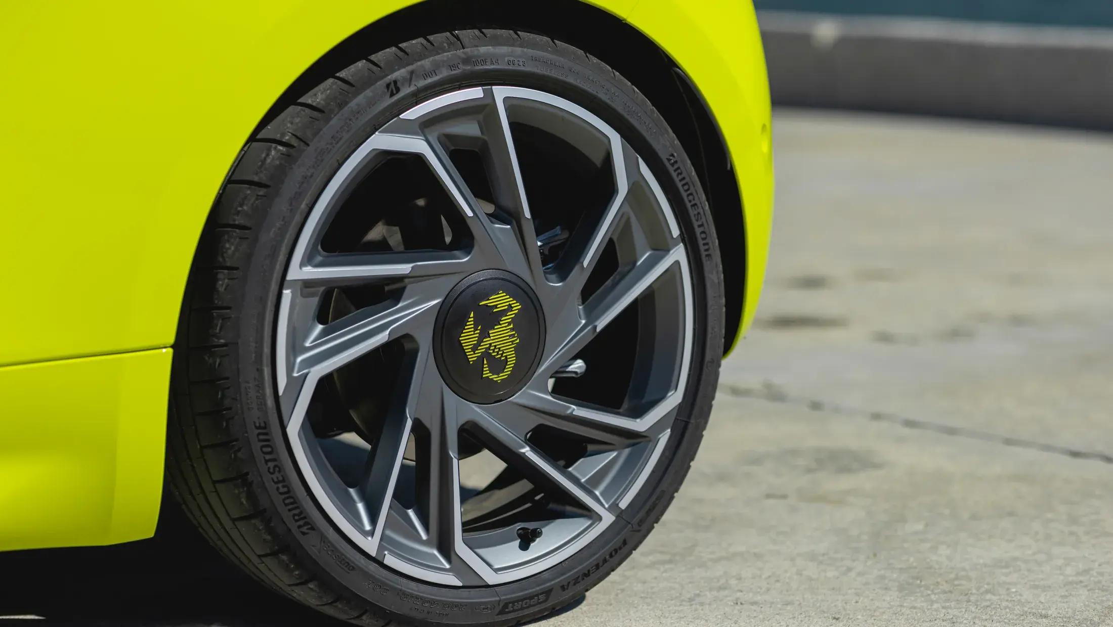 New_Abarth_500e