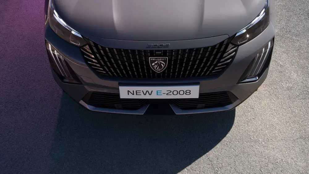 PEUGEOT_E-2008_FE_2305MP_509