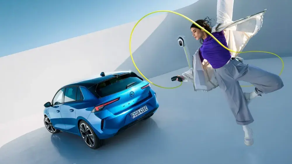 opel_astra-e