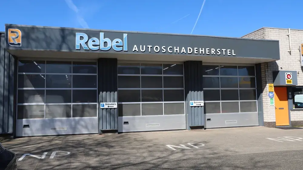 Rebel autoschade