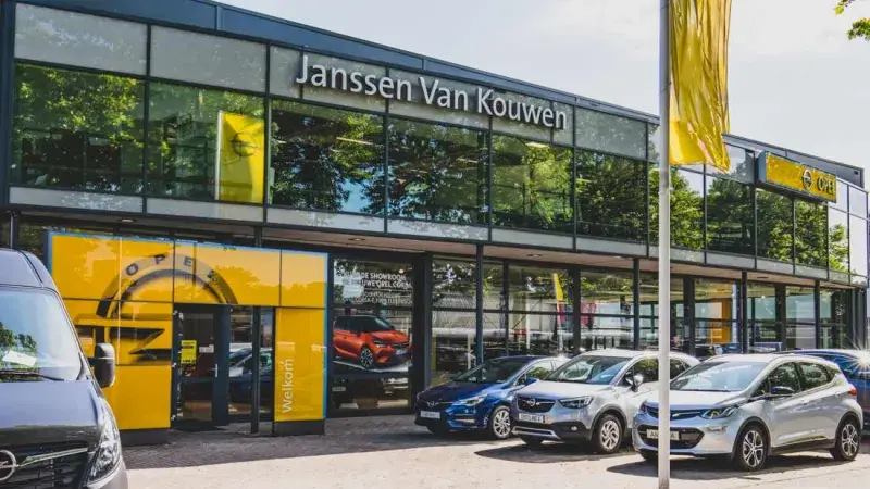 Janssen Van Kouwe - De Garage in Huizen